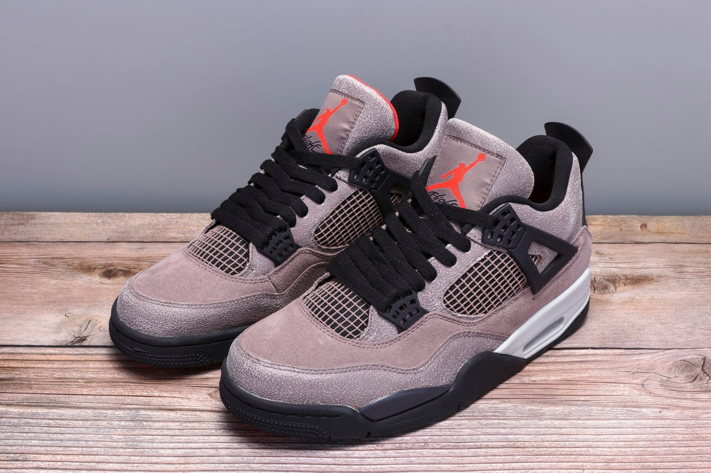 AJ 4 'Taupe Haze'