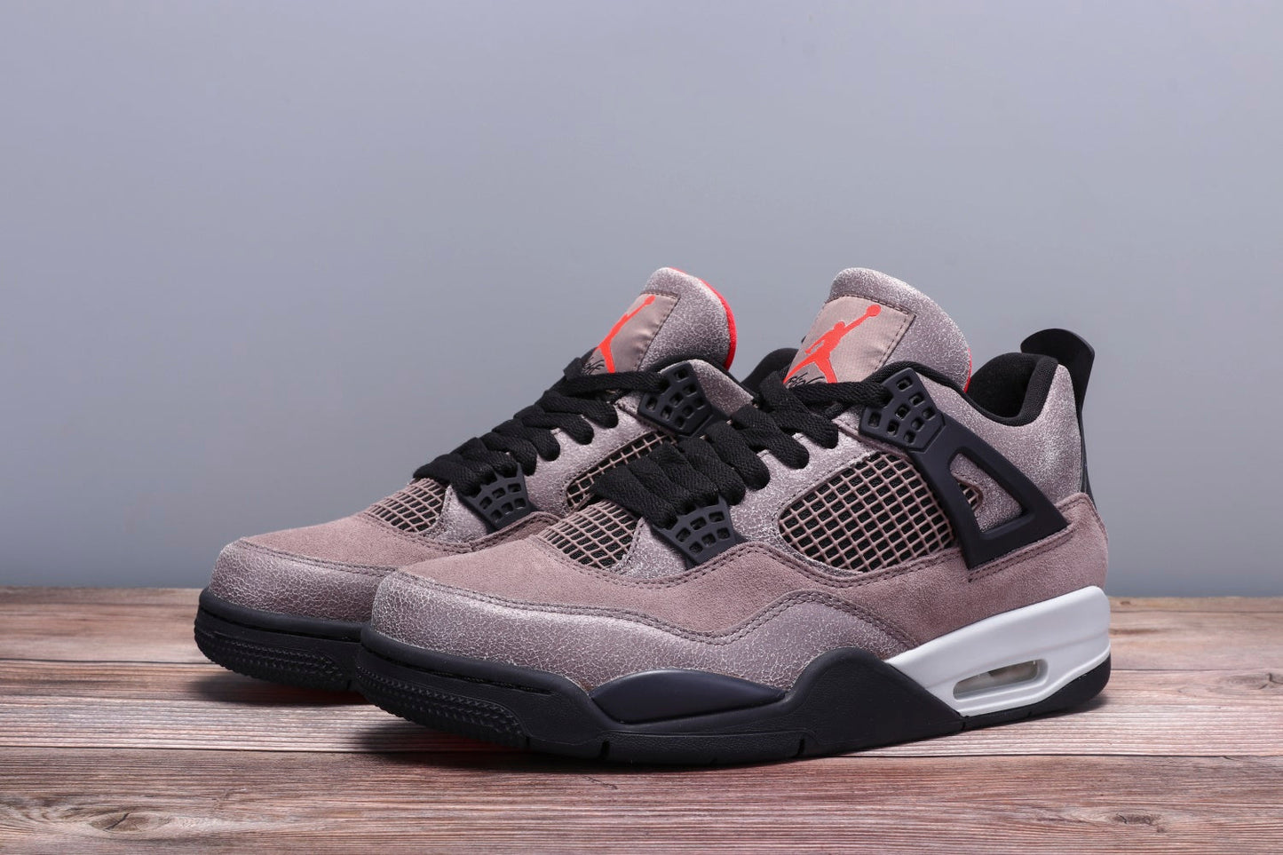 AJ 4 'Taupe Haze'