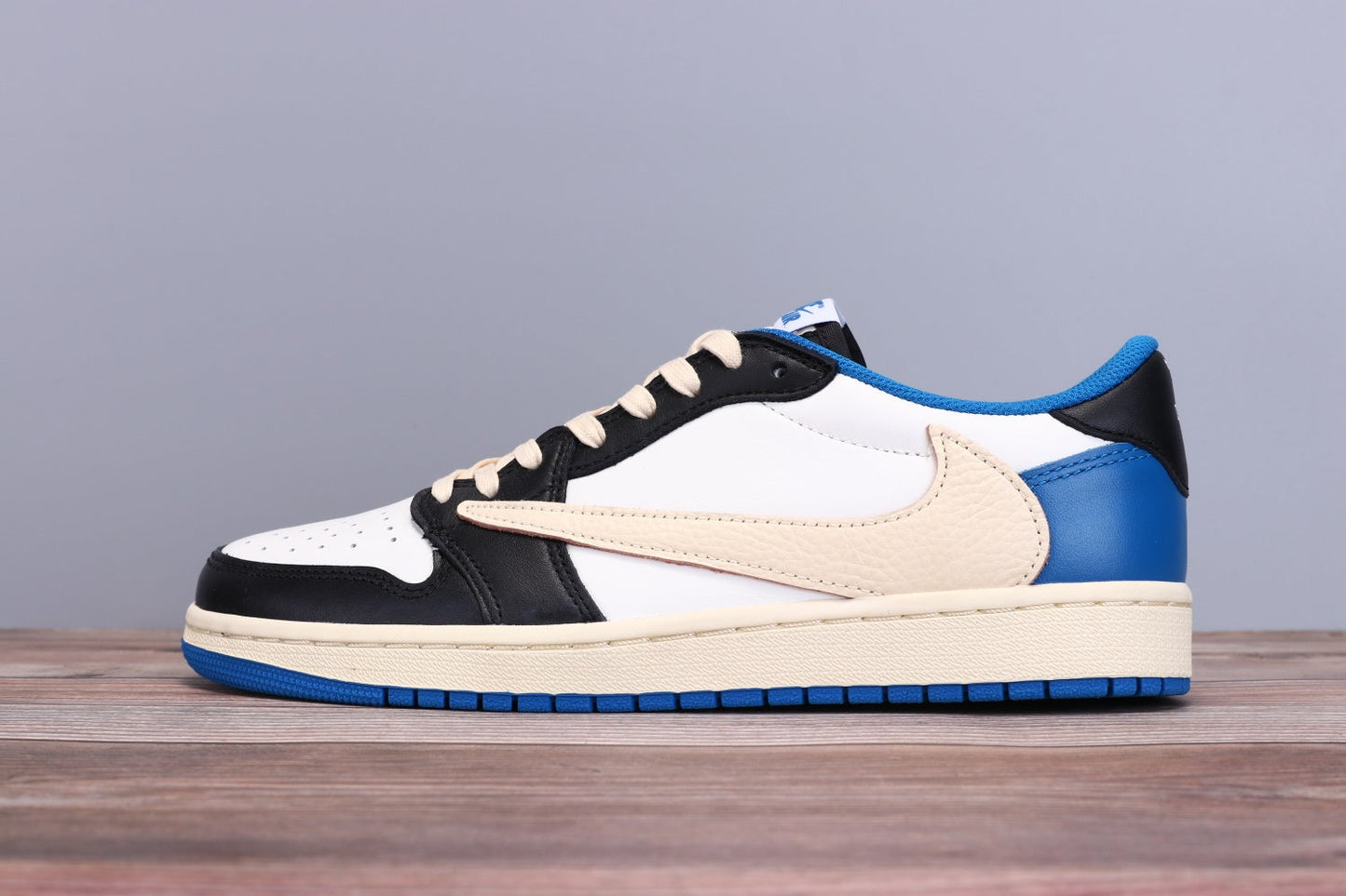 Air Jordan 1 Low Retro x Travis Scott 'Fragmentontwerp'