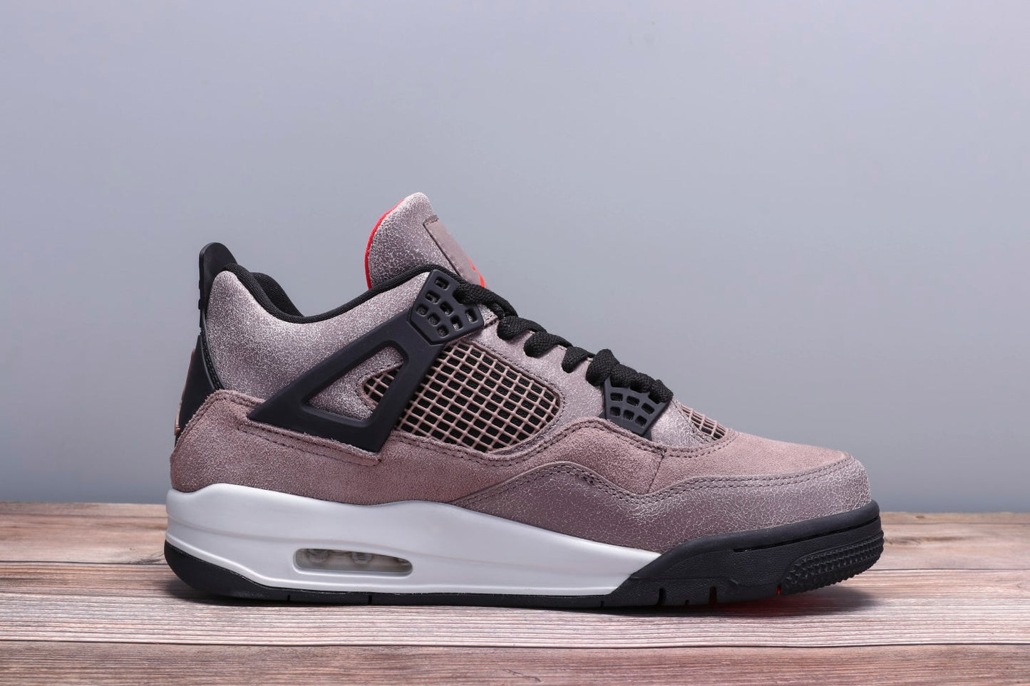 AJ 4 'Taupe Haze'